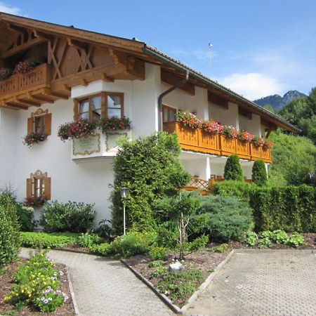 Hotel Alpspitz B&B ไกรน์เนา ภายนอก รูปภาพ