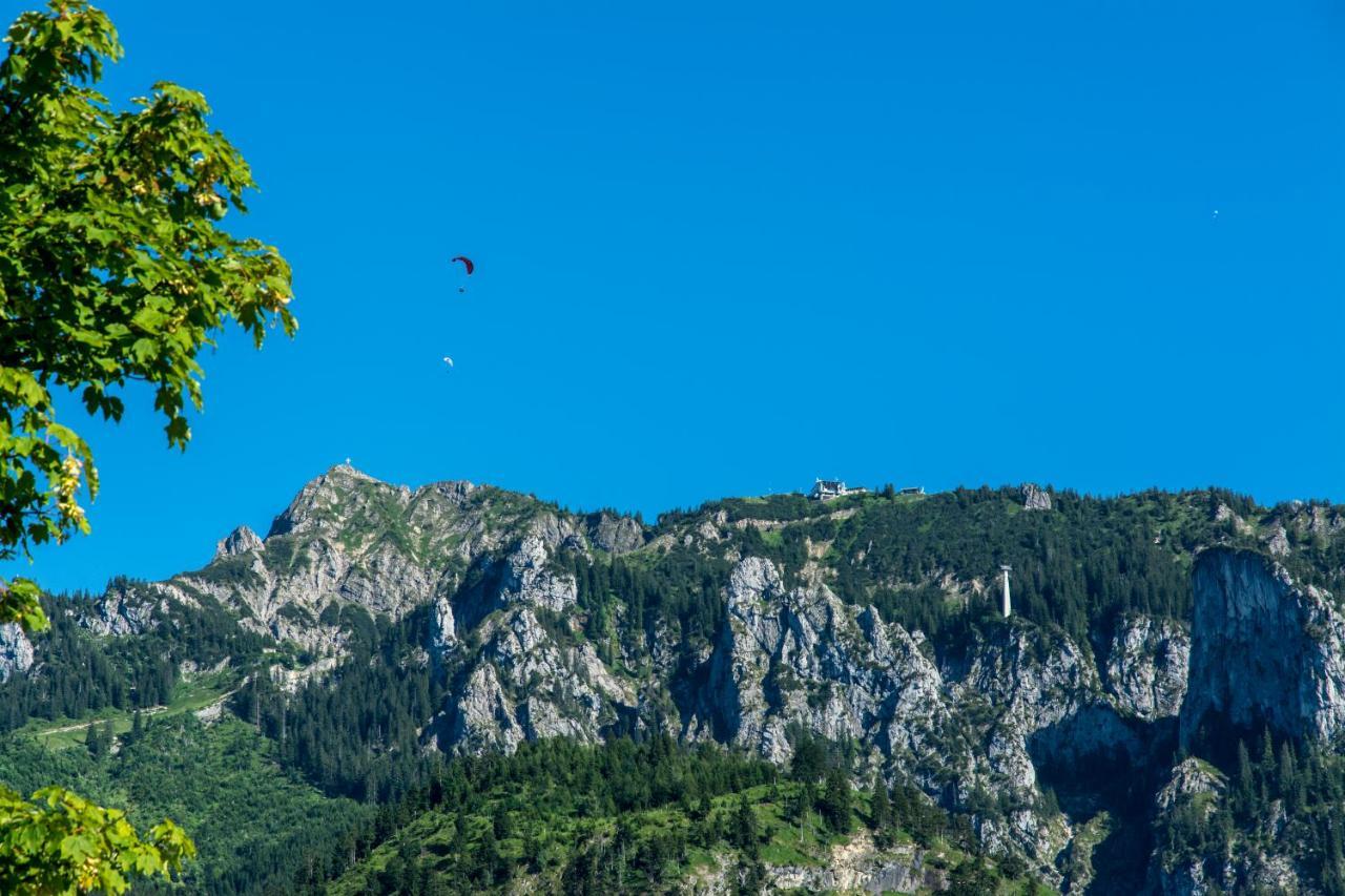 Hotel Alpspitz B&B ไกรน์เนา ภายนอก รูปภาพ